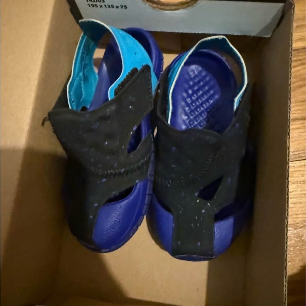 Jordan Kids Black and Blue Sandals